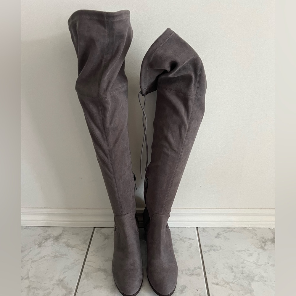 New over the knee suede like boots with back tie size 9